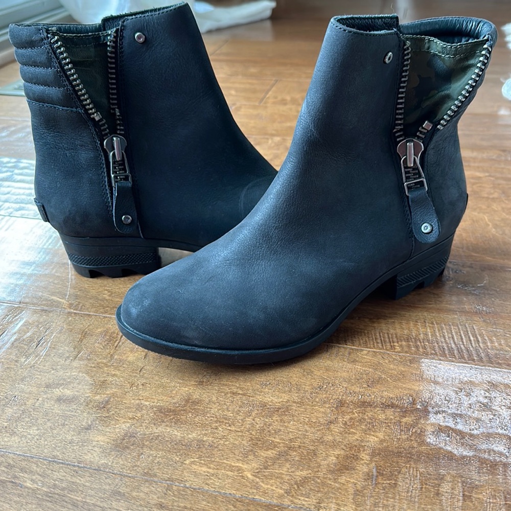 Sorel booties